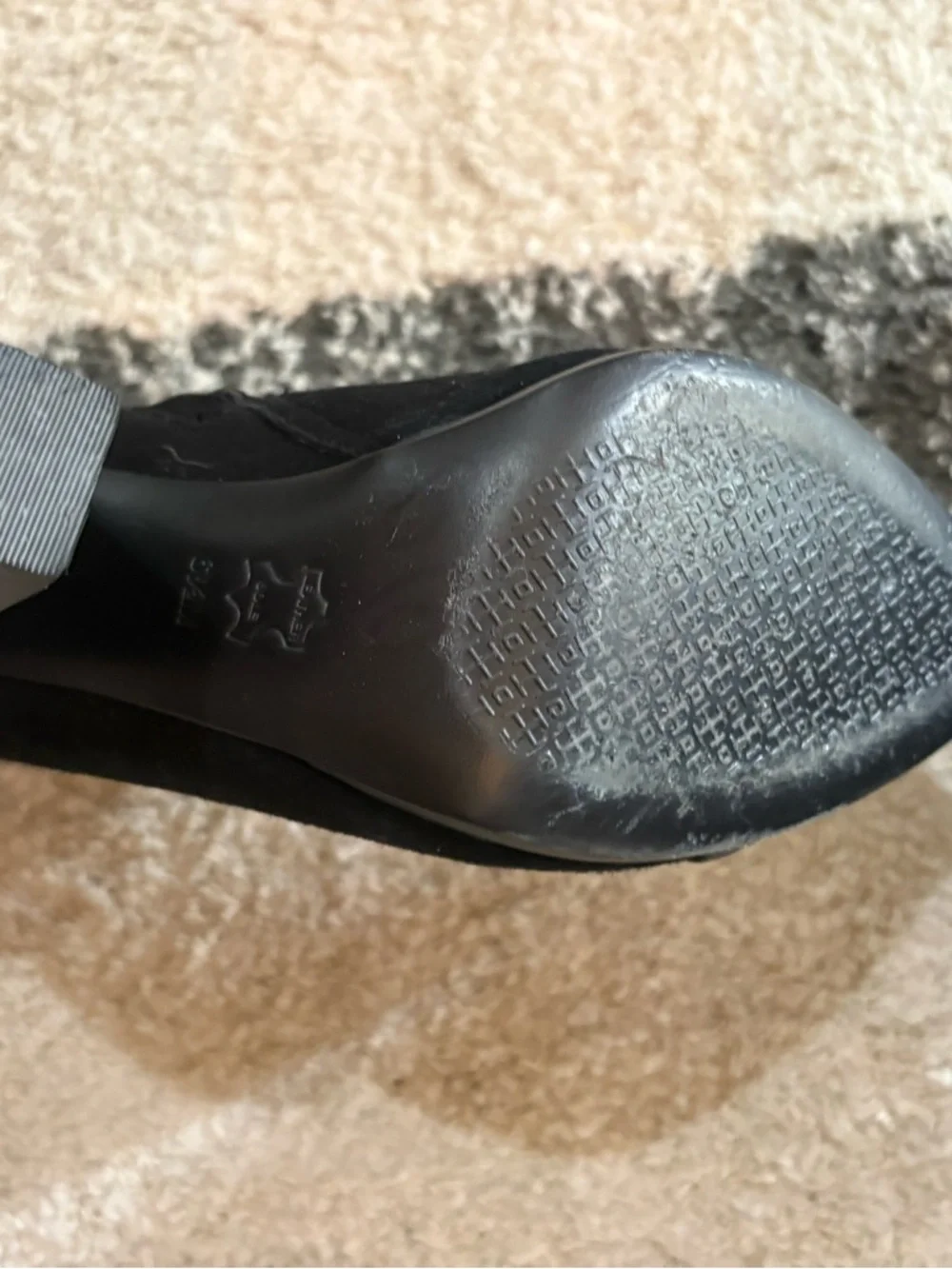 Tory Burch Runway Black Leather & Suede Rivington Pointed Toe Bootie. 6.5